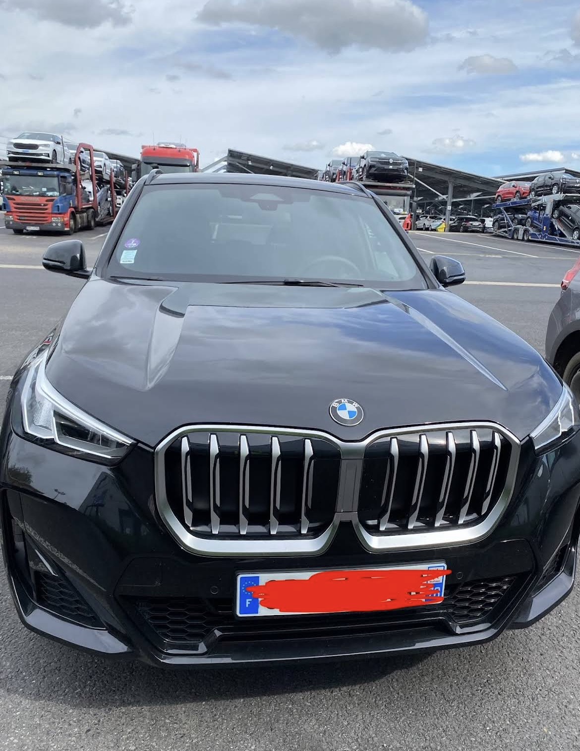 BMW X1 M Sport convoyée par OyoMobility